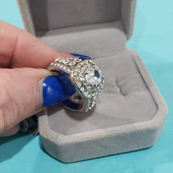 Shine 925 Silver White Topaz Fashion Ring - Picture 6 of 11